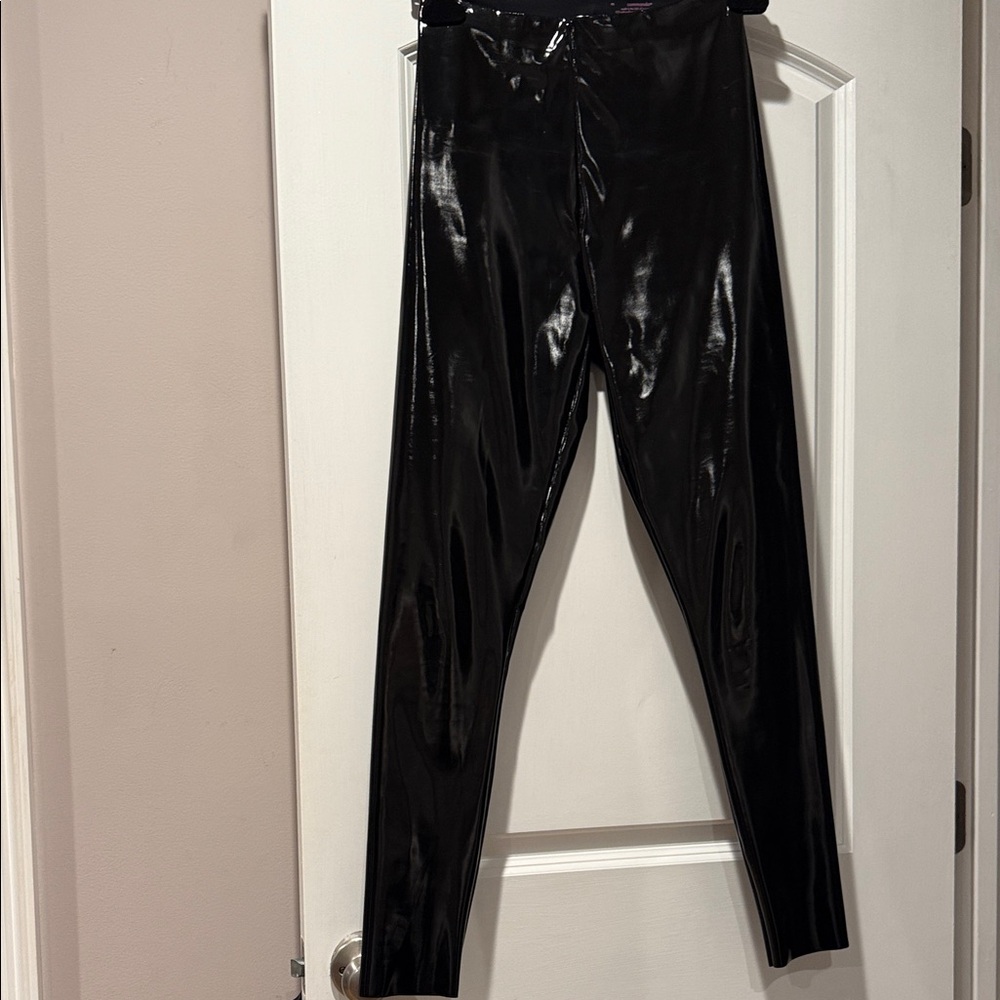 Commando Glossy Black Leggings M